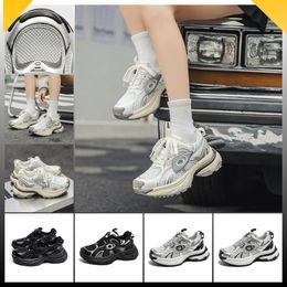 Popular thick soled dad shoes women new China-Chic casual shoes oversize lovers sneakers for wome increase women white lace-up chunky sneaker 2024