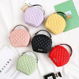 Shoulder Bags Factory Outlet Children's PU Messenger Bag Soft Zipper Slung Portable Small Round For Girls