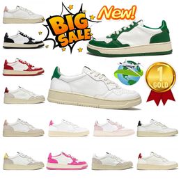 New Designer Fashion women casual shoes Vintage Trainer lace-up luxury Sneakers Non-Slip Outdoor red leather friction resistance shoes