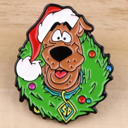 Brooches Cartoon Christmas Dog Wreath Enamel Pin Brooch For Women Fashion Lapel Pins Jewelry Badges On Backpack Clothing Accessories Gift