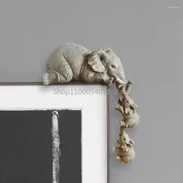 Decorative Figurines Teasoom Elephant Ornaments Resin Crafts Mother's Gifts Decorations For Home Accessories Maternal Love Animal Figures