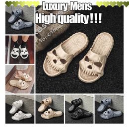 Skull hole shoes thick sandals summer beach breathable sandals non-slip lightweight hotel new fashion sport casual blue black 40-45 beach sun slides boy 2024 brown