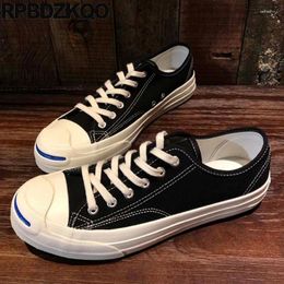 Casual Shoes Lace Up Trainers Rubber Sole School Skate Canvas Athletic Sneakers Flats Japanese Round Toe Men Celebrity Vulcanize Sport