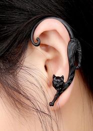 Gothic Punk Rock Cat Bite Ear Wrap Cuff Earrings For Women Fashion Voluptuous Kitten Cuff Earrings 1pc58735113600782