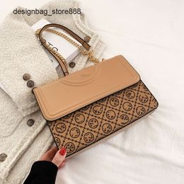 Luxury Designer Shoulder Crossbody Bag New Light Trendy High Capacity Simple Diagonal Bag with Embroidered Thread forFY67