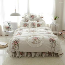Bedding Sets 3/4PCS Set Cotton Elegant Princess Duvet Cover Flower Printed Bedspread Bed Skirt Pillowcases For Girls