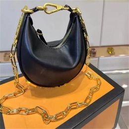 Fashion Evening Bags Designer Half Moon Mini Underarm Bag with Zip Fastening Vintage Gold Metal Lettering Genuine Leather Shoulder Bag 259Y