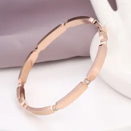 Bangle Fashionable Long Round Crystal Inlaid Open Bracelets For Women Stainless Steel Luxury Gold-plated Casual Style Charm Bracelet