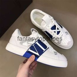 Valention Sneakers shoe shoes designer VT Valentines Valentine Designer Sneakers de Mens Shoe Suede Camo Low Sneakers Fashion Board Shoes 3P0JL