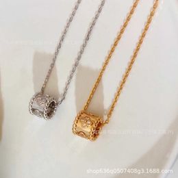 Designer Necklace Vanca Luxury Gold chain V-gold kaleidoscope necklace with diamond inlay luxury high-end precision small ball clover pendant collarbone chain