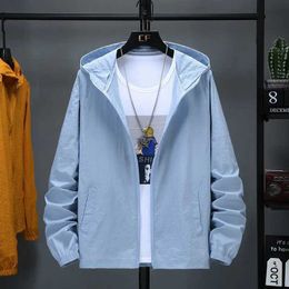 Men's Casual Shirts Summer Thin Skin Coats Mens Breathable Sports Shirt Hooded Coat Windproof Sun Protection Jacket B73 Q240510