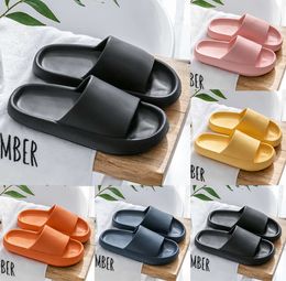 2024 Slippers for men women Solid Colour hots low soft black white Chartreuses Multi walking mens womens shoes trainers GAI 88