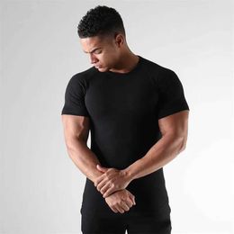 Men's T-Shirts Outdoor Fitness Trend Mens T-shirt Summer New Sports Short Seve Quick Drying Clothes Training Breathab Tights H240513