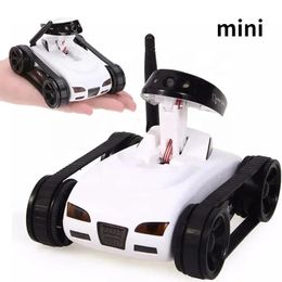 Mobile Phone APP Control RC Tank Toy with Camera Video Transmission Mini Toy Car Gravity Sensor for Kid 240508