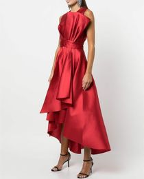 Elegant Hi-Lo Red Satin Mother of the Bride/Groom Dresses With Ruffles A-Line V-Neck Asymmetrical Length Godmother Dresses Formal Party Gown for Women