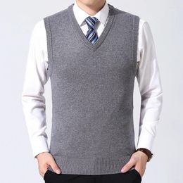Men's Vests Autumn Men Sweater Vest Fashion Brand Knit Sleeveless Pullover Mens Casual Sweaters Designer Woollen Man Clothing