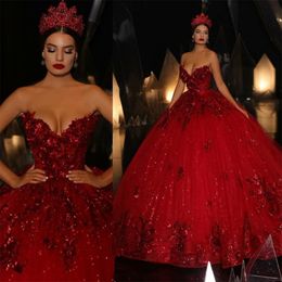 2021 Red Sequined Princess Quinceanera Dresses Ball Gown Sweetheart Bling Puffy Prom Dress Luxury Sweet 16 Dress Beaded Appliques Masqu 248W