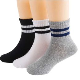 Kids Socks 2024 Autumn and Winter Childrens Socks Korean Cotton Stripe Boys Socks Girls Socks 3-15 Year Old Childrens Socks 3 Pairs/Batch d240513
