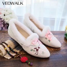 Casual Shoes Veowalk Winter Women Warm Faux Fur Edged Pointy Toe Flat Black White Pink Chinese Embroidered Comfortable Slip On Ballets