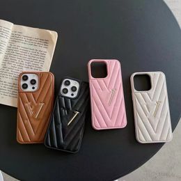 Luxury Leather Phone Cases for iPhone 15promax 15pro 15 14 14promax 14pro 13promax 13 12 12pro Shell Fashion Brand Designer Men Women Beautiful Gift Shockproof Cover
