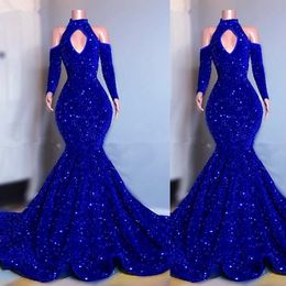 2023 Sexy Evening Dresses Wear Royal Blue Velvet Crystal Sequins Long Sleeves Mermaid Prom Gowns Sequined Elegant Off Shoulder Women Fo 293E