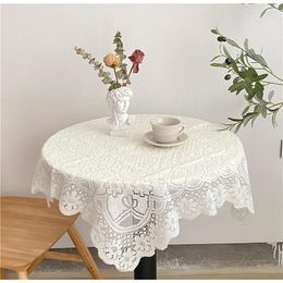 Table Cloth DecorationBritish Fashion Square Jacquard Tablecloth Bedroom Balcony Living Room Small Round