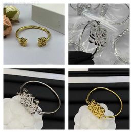 bracelet Bangle Luo Family Hollow out Square Bracelet Ornaments with Light Luxury and Advanced Sense Popular Design Trend