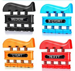 Piano Finger Trainer Exerciser Hand Grip Guitar Finger Correctors Sensitivity Strength Power Practise Training Tool for Beginner