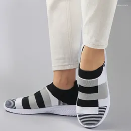 Fitness Shoes Fashion Sneakers Women Socks Mesh Vulcanised Ladies Casual Basket Femme Slip-On Trianers Female Zapatos De Mujer