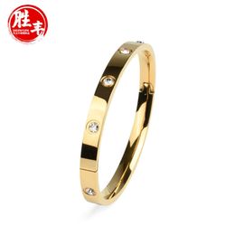Bracelet must be used cartter by famous designer fashion couple bracelet trend all over the star full Jewellery popular with common carted