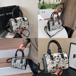 Ladies Boston Bags Women's Evening Bag Small and Fashionable Skull Print Handheld Personalized Shoulder Pillow