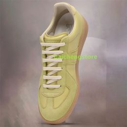 Designer sneaker run Replicate tennis shoe loafer maisons basketball 2024 newest Outdoor Casual shoes Leather Women fashion Men margiela oam runner Low trainer y5