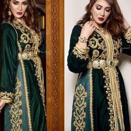 Elegant Arabic Kaftan Moroccan Dark Green Evening Dresses Long Sleeve Embroidery Appliques Beads Floor Length Caftan Dress Muslim Vesti 2371