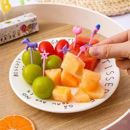 Forks 0.8g/piece Cake Decorating Fork Smooth Cartoon Fruit Celebration 51.5cm Childrens Unique Design Toothpicks