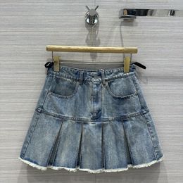 Fashionable denim short pleated skirt with pockets, exquisite women's half skirt