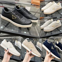 Neue Designer -Turnschuhe Herren in der Innenstadt von Leder Trainern Life Casual Schuhe bequeme vielseitige Top Schwarz -Weiß -Khaki -Outdoor -Sneaker
