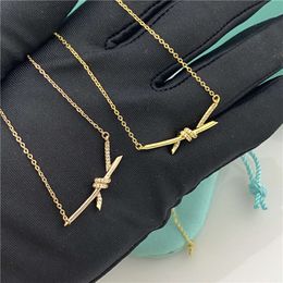 S925 Silver tiffanyjewelry heart Pendants Butterfly Knot Necklace with Diamond Knot Necklace Electroplated Rose Gold Trend Personalised Pendant Titanium Steel L
