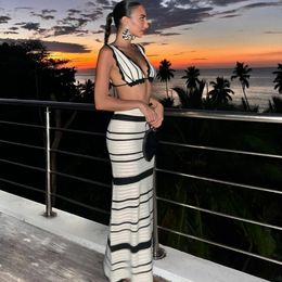 Summer Knitted Beach Ski Set Womens Sexy Backless Ultra Thin Bohemian Dress Fashion Stripe Holiday Two Piece Set 2024 Beach Suit 240426