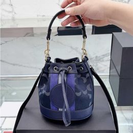 10A Fashion Bag Crossbody Bag Bag Purse Stylish Handbag Mini Bucket Classic Women's Designer Fashion New Shoulder Handbag Luxury B Lsik