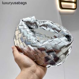Jodie Bag Bottegvenets Handbags 2024 New Woven Small Knot Dumpling Bun Real Leather Mouth Red Packet Cloud Handheld Mini Rj
