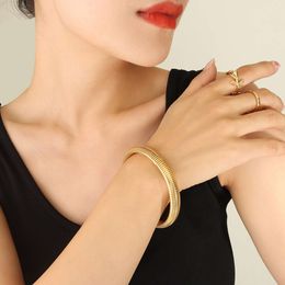 Waterproof Gold Plated Stainless Steel Fashion Jewelry Bracelets Hip Hop Wide And Narrow Elastic Bracelets For Women Men