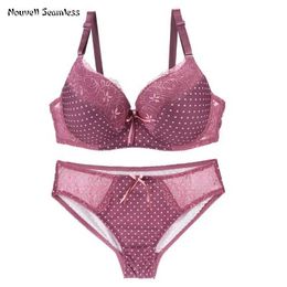 Bras Sets Nouvelle Seamless Sexy Lace Straps Plunge Push Up Bra Women Underwear Plus Size Lingerie BCDE Cup Underwire Brassiere Y240513