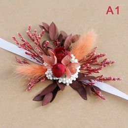 Decorative Flowers 5PCS Dried Wrist Flower Corsage Bridesmaid Girl's Hand Marriage Beautiful Bride Wedding Bracelets Girls Gifts