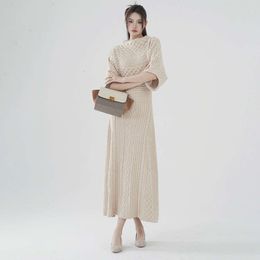 womens clothes designer Midi Dresses Womens Spring/summer Dress High End Knitted Long Skirt Outwear Design Feeling Waist Wrap Hip Skirt Long Style Skirt WMDB