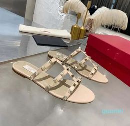 Designer Women Sandals Hollow Flat Slippers Sandal Girl Shoes Platform Slides Lady casual Flip Flops 35-43