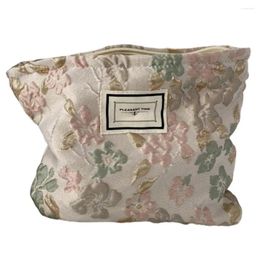 Storage Bags Useful Makeup Pouch Canvas Coin Purse Breathable Retro Floral Embroidery Cosmetic Bag Zipper Closure