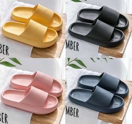 2024 Slippers for men women Solid Colour hots low soft blacks white Light Sea Green Multi walking mens womens shoes trainers GAI513