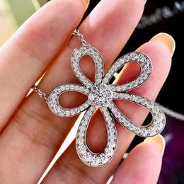 Designer Necklace Vanca Luxury Gold Chain High Version Clover Sunflower Full Diamond Necklace for Women with Luxury and High Grade Feeling Flower Shape