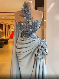Runway Dresses New in Sexy Lace Beaded Evening Dresses High Neck Prom Dresses High Split Formal Party Second Reception Gowns