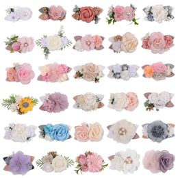 Hair Accessories 1 cute artificial flower petal hair clip suitable for cute girls pearl hair bucket headwear decoration childrens hair accessories d240513